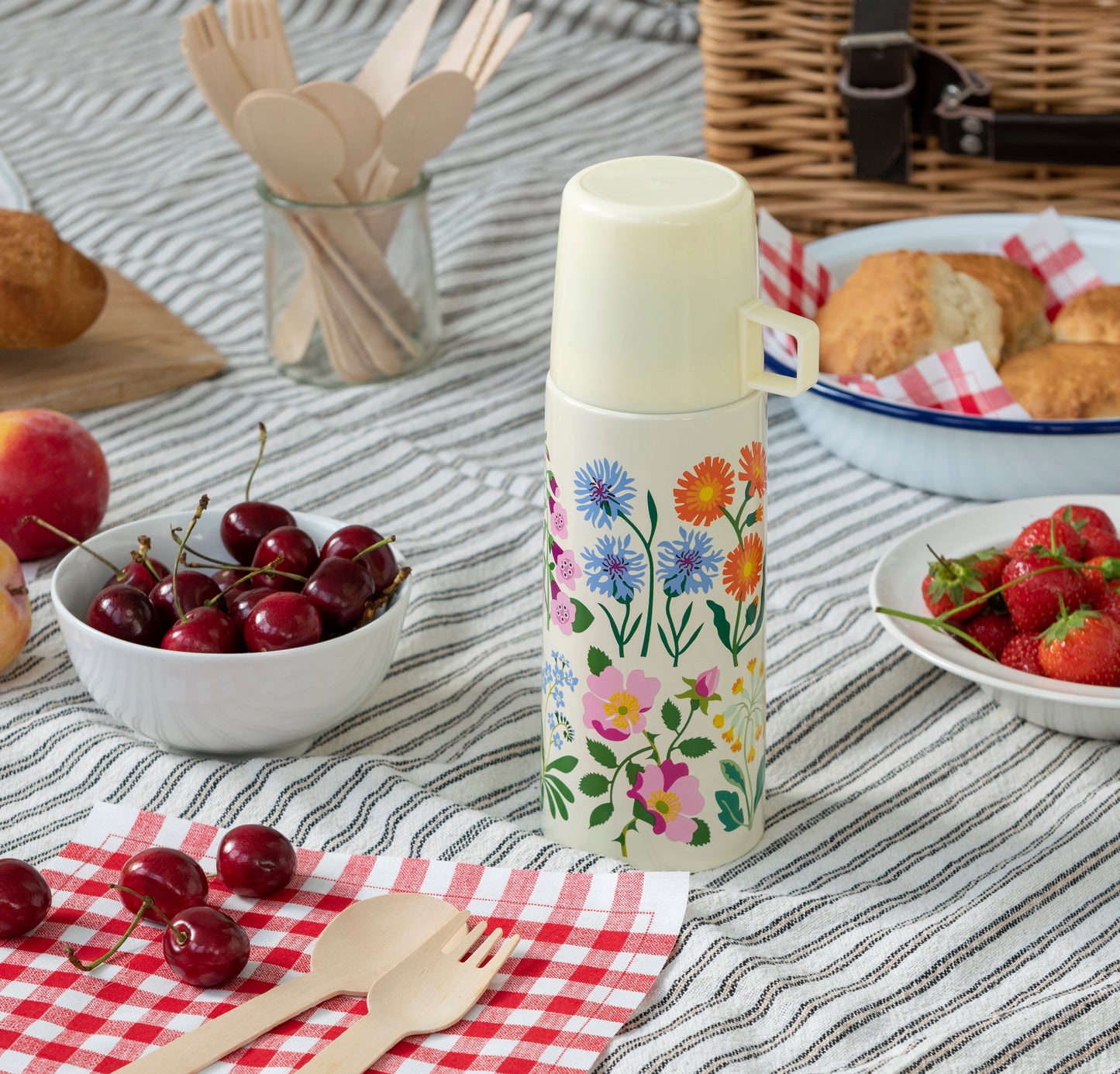 Wild Flowers Flask & Cup
