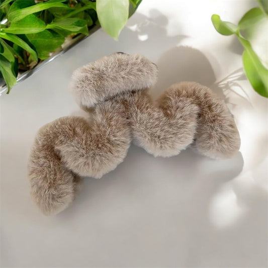 Beige Fluffy Squiggle Claw Clip